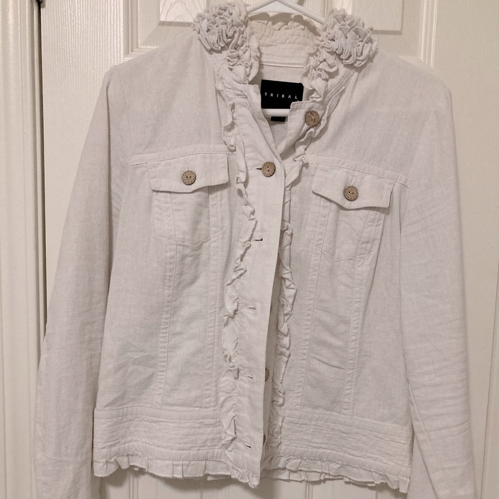 Tribal jacket, size 6